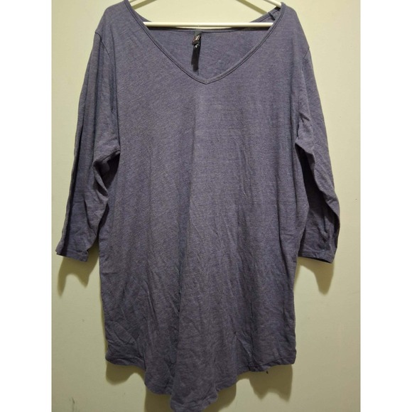 torrid Tops - Torrid Premium Tee Collection Gray V‎ Neck 3/4 Sleeve Shirt Plus Size 3